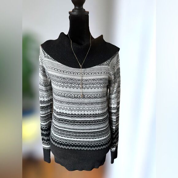 WHBM Winter Holiday Cowl Neck  Off Shoulder Fair Isle Wool Blend Sweater Size S - Picture 15 of 16